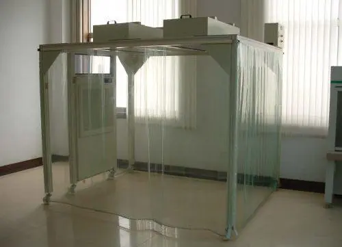 潔凈棚中風(fēng)淋室的控制和養(yǎng)護